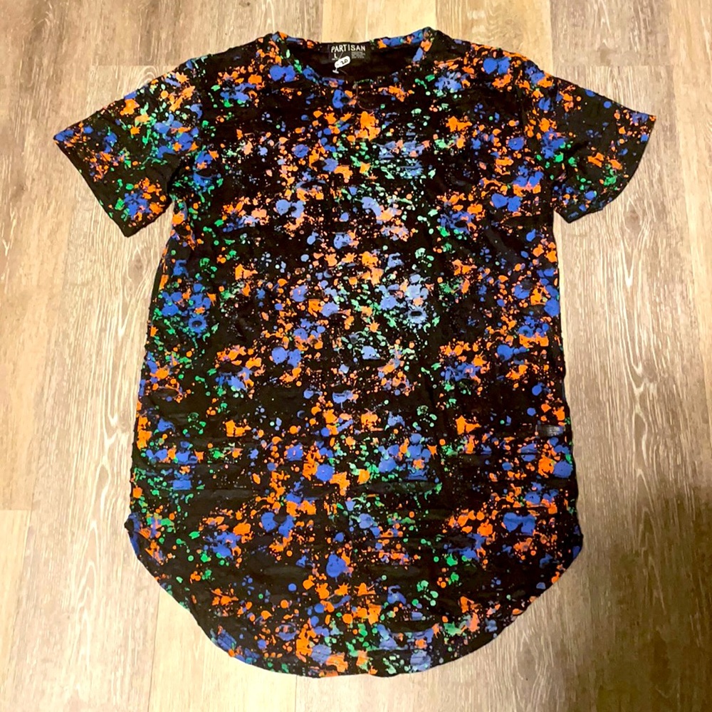 Paint Splatter Distressed Men’s Shirt (Sz L)